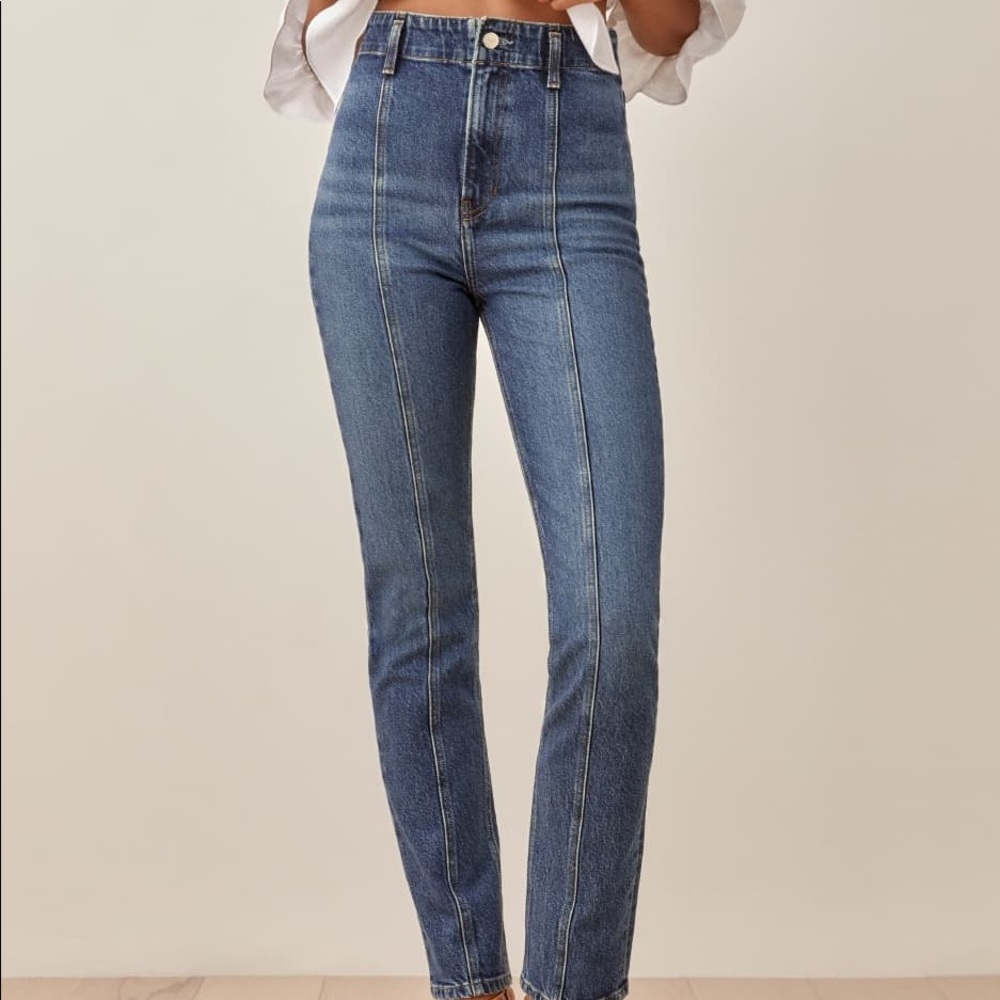 Amie Seamed High Rise Straight Leg - BRAND NEW
